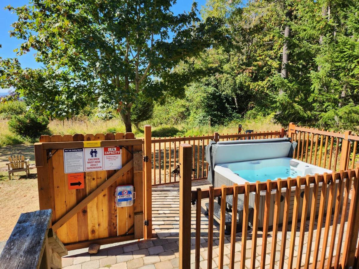 West Beach Resort Eastsound Екстер'єр фото