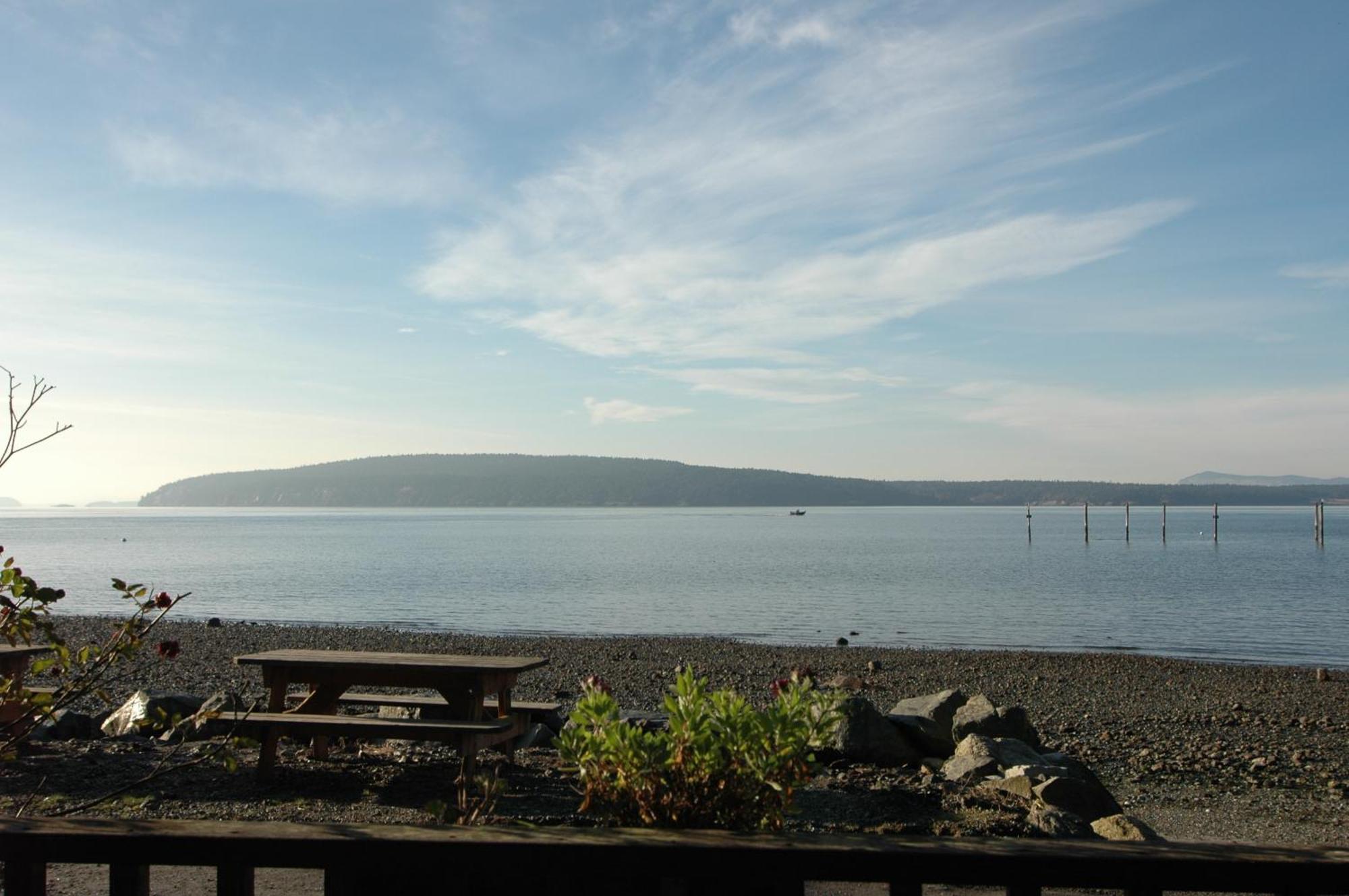 West Beach Resort Eastsound Екстер'єр фото