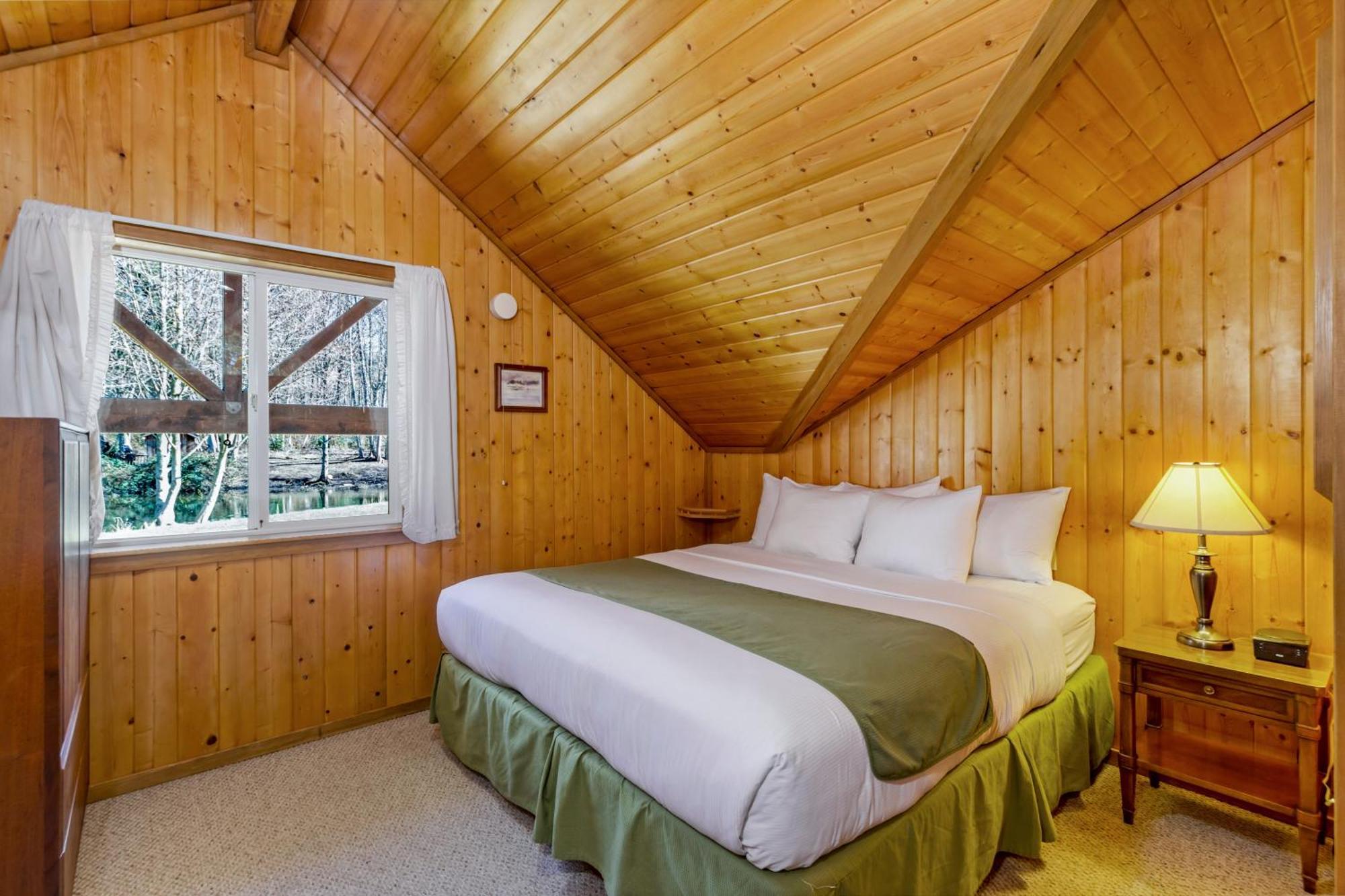 West Beach Resort Eastsound Екстер'єр фото