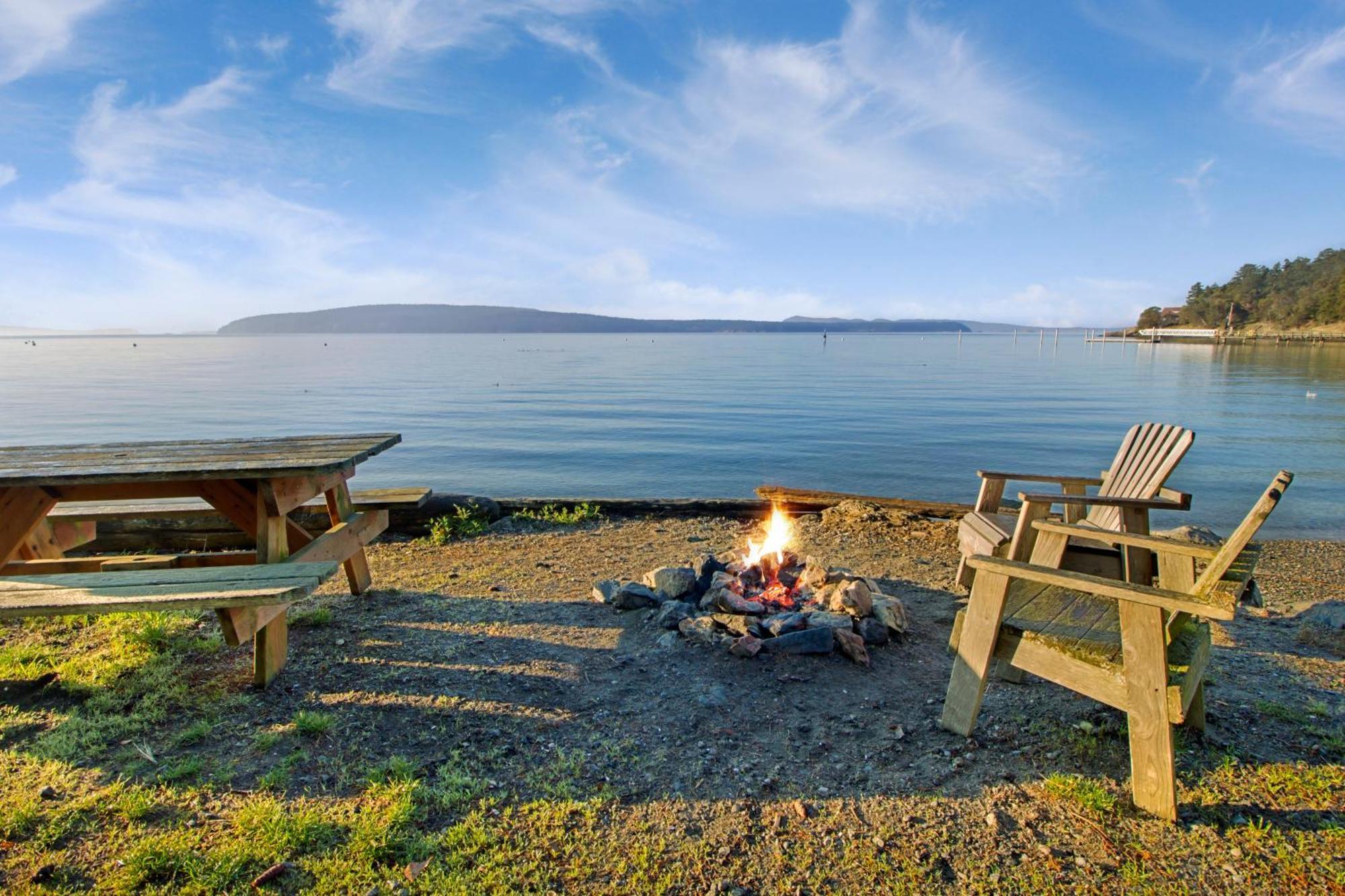 West Beach Resort Eastsound Екстер'єр фото