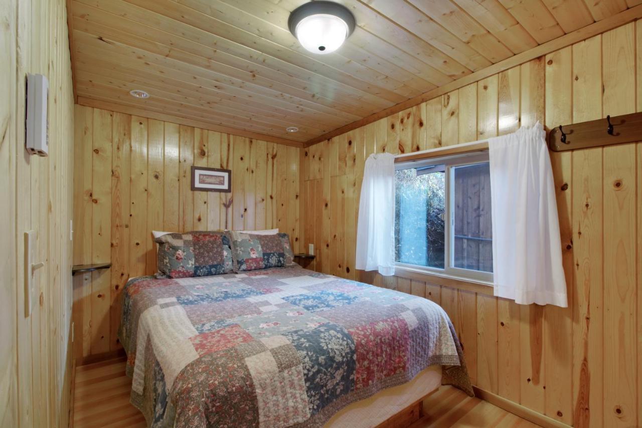West Beach Resort Eastsound Екстер'єр фото